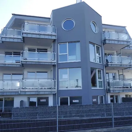 Duene 1, 12 Куксхафен